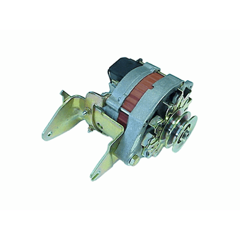 DYNAMO 65 AMP M.INGEB.REG. DYNAMO 65 AMP M.INGEB.REG.